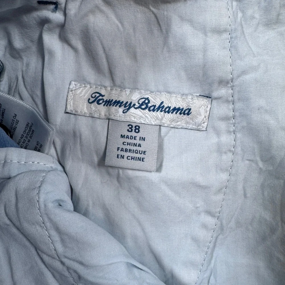 Tommy Bahama Shorts Mens 38 Blue Boracay Chino Cotton Tencel Stretch